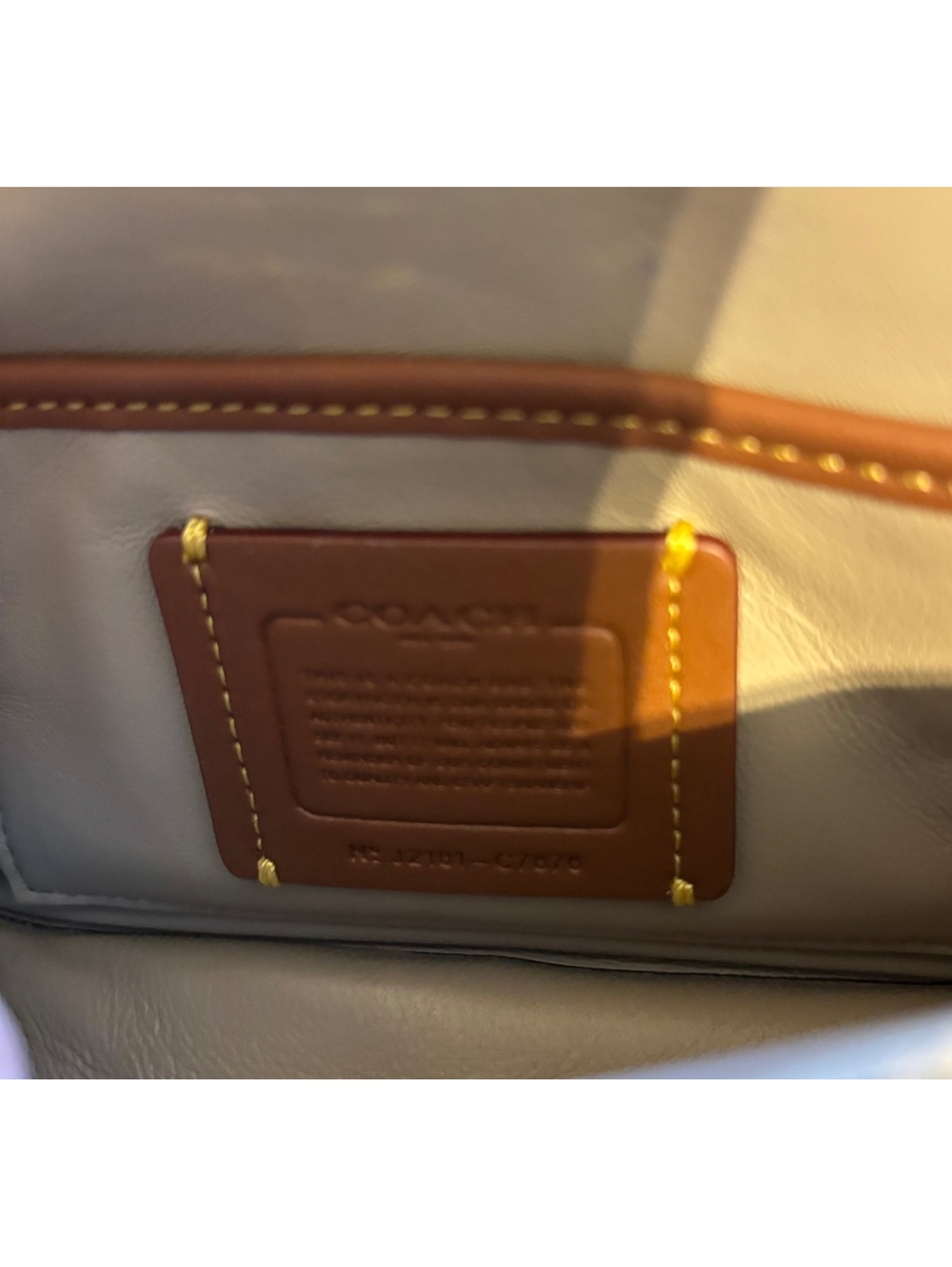 Coach Pillow Tabby Shoulder Bag 18 in Metallic Soft Gold w/ Crossbody Strap! - Picture 7 of 9